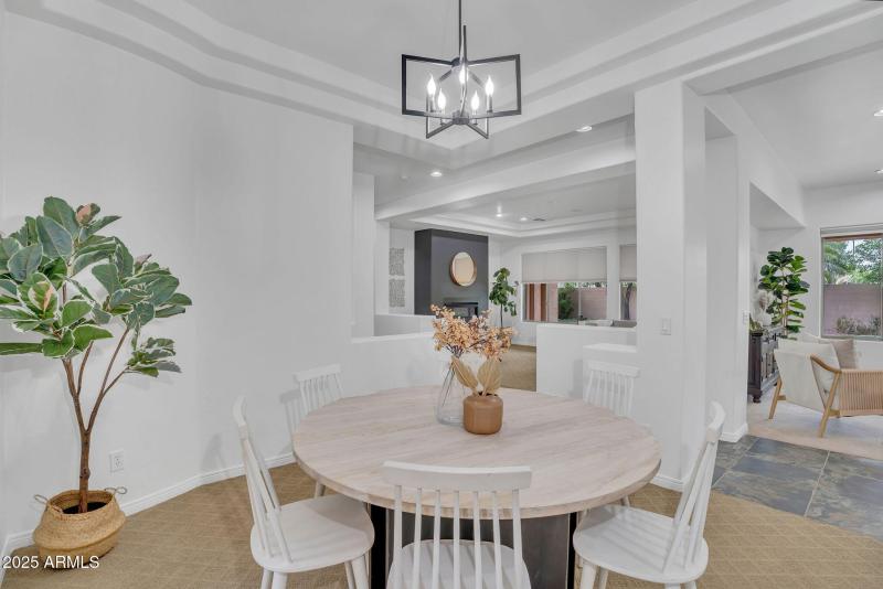 11-web-or-mls-4756 E Ironhorse Rd-11