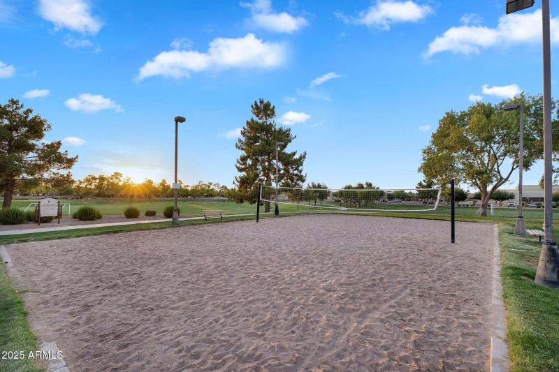 102-web-or-mls-4756 E Ironhorse Rd Commu