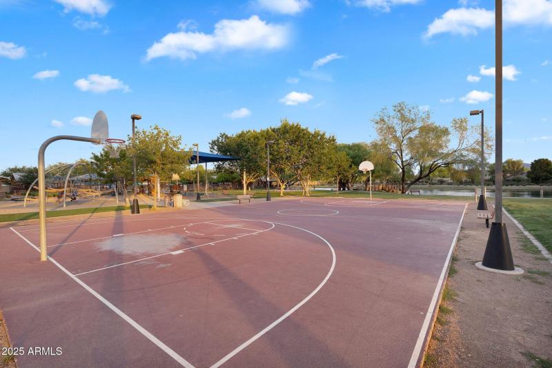 105-web-or-mls-4756 E Ironhorse Rd Commu