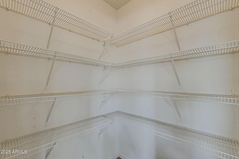 20-web-or-mls-Jade-20