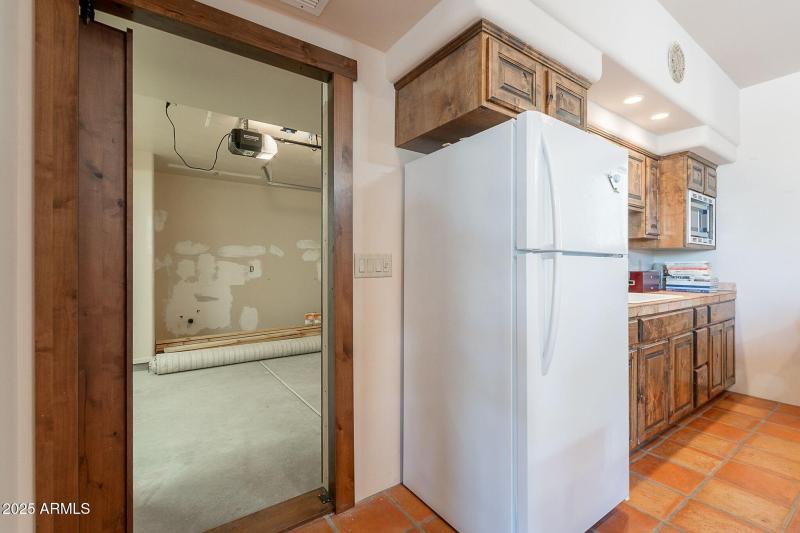 049_CasitaSecret Door to 4th Garage