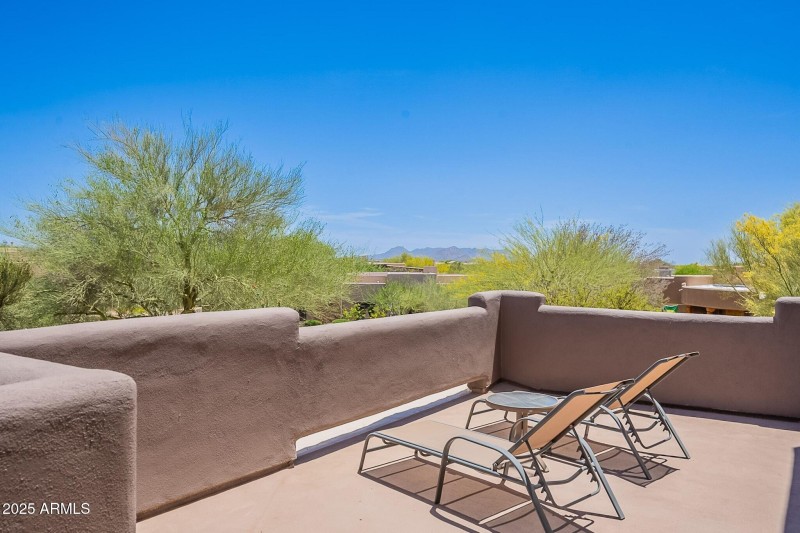 062_Gorgeous Views from Upper Deck