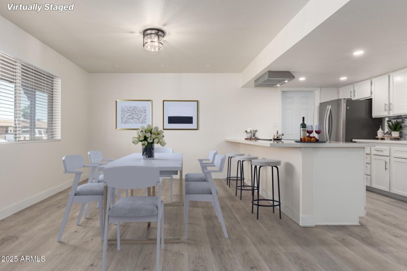 DINING ROOM VIRTUALLY STAGED
