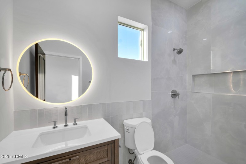 22548 W Huntington Dr-22_(2048)