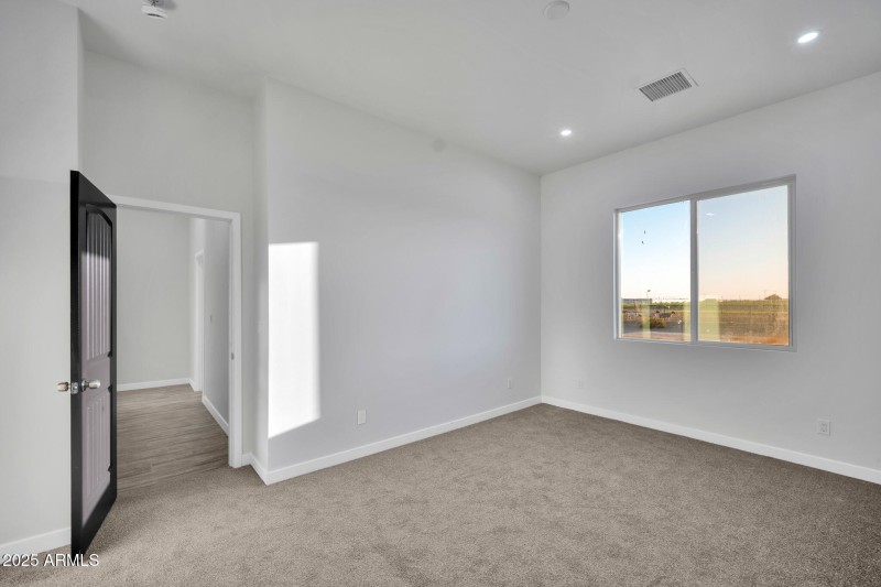 22548 W Huntington Dr-24_(2048)