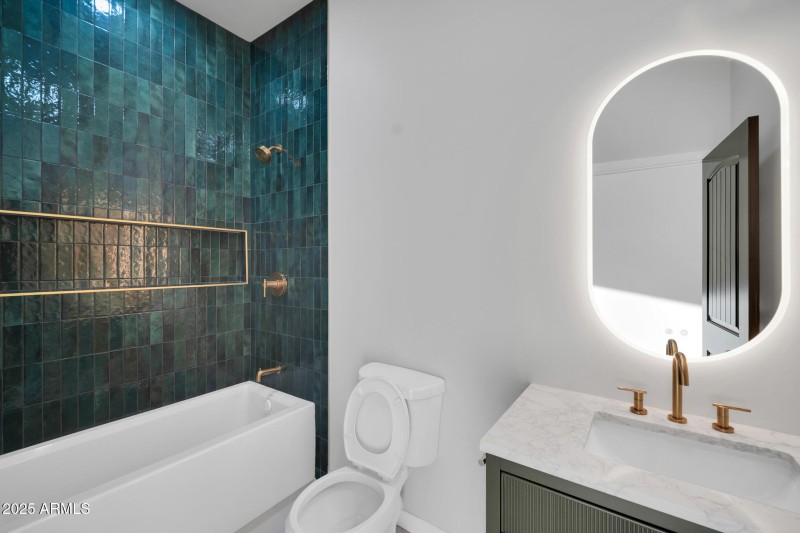 22548 W Huntington Dr-36_(2048)