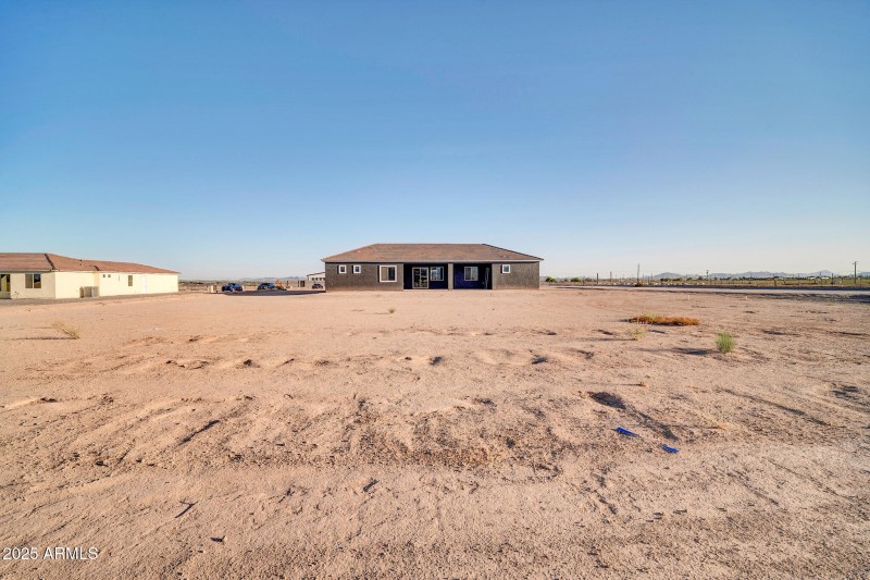 22548 W Huntington Dr-41_(2048)