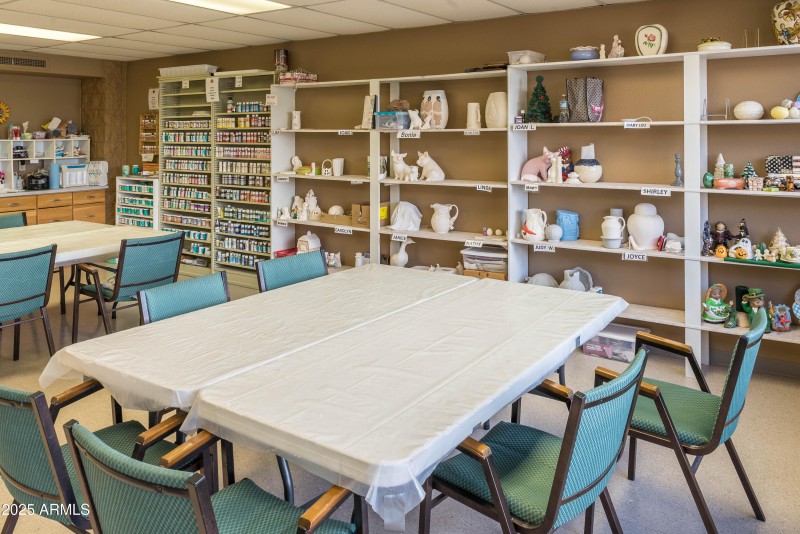 39.0 Crafts and Ceramic Room