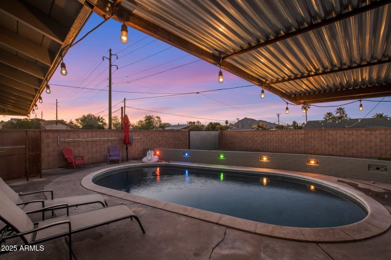 2-web-or-mls-HUB00499