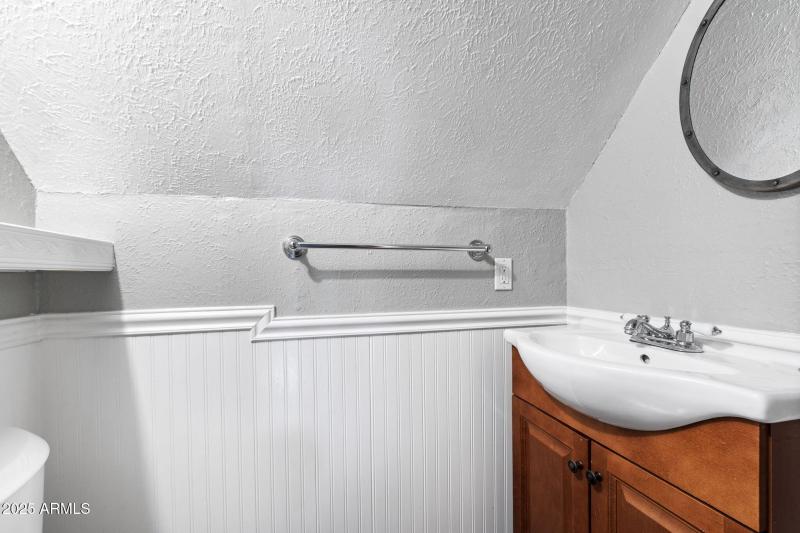 029__3219 Pinewood Dr