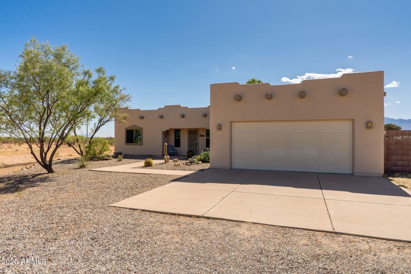 8484 S Coyote Song Ln