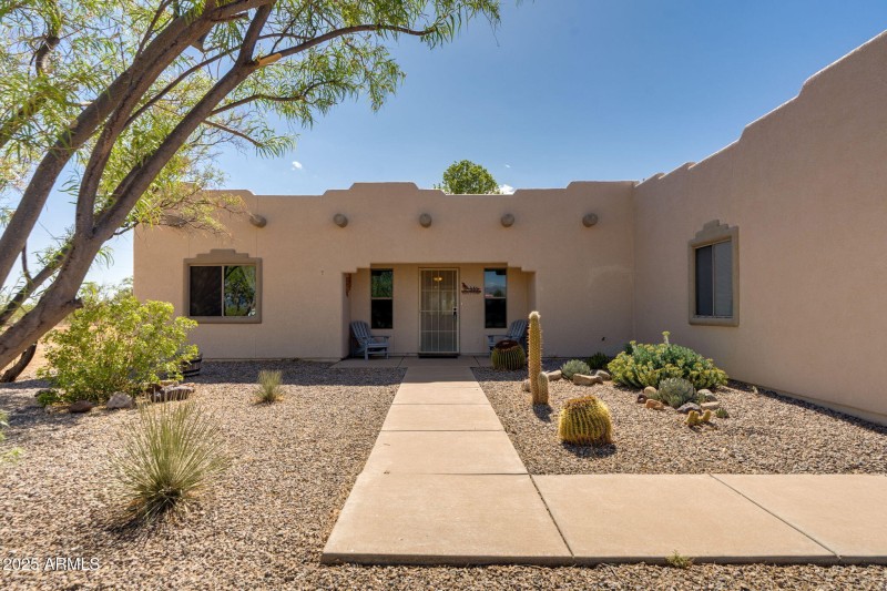 8484 S Coyote Song Ln