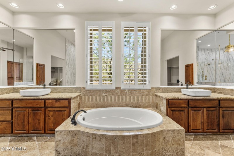 19-web-or-mls-DSC02028-HDR