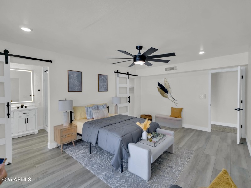 20-3401 N 37th Drive RESHOOT-20