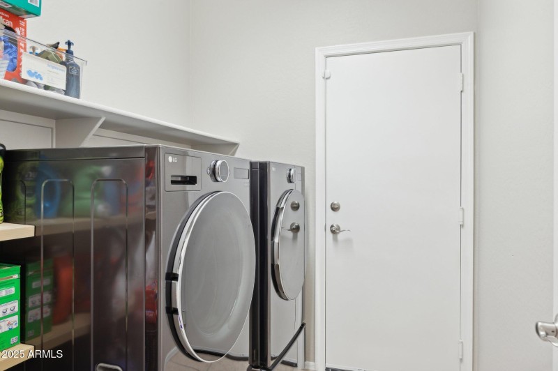 34-web-or-mls-2957-e-melrose-st