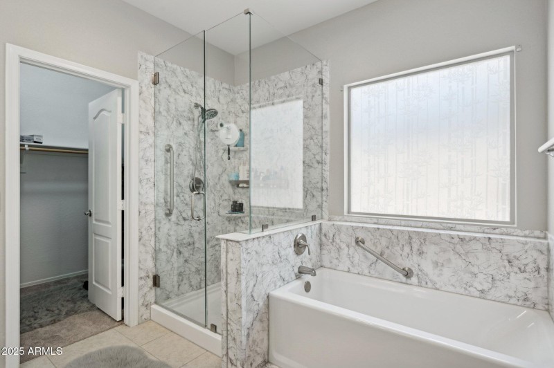 21-web-or-mls-2957-e-melrose-st