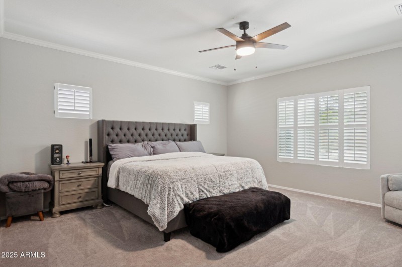 16-web-or-mls-2957-e-melrose-st