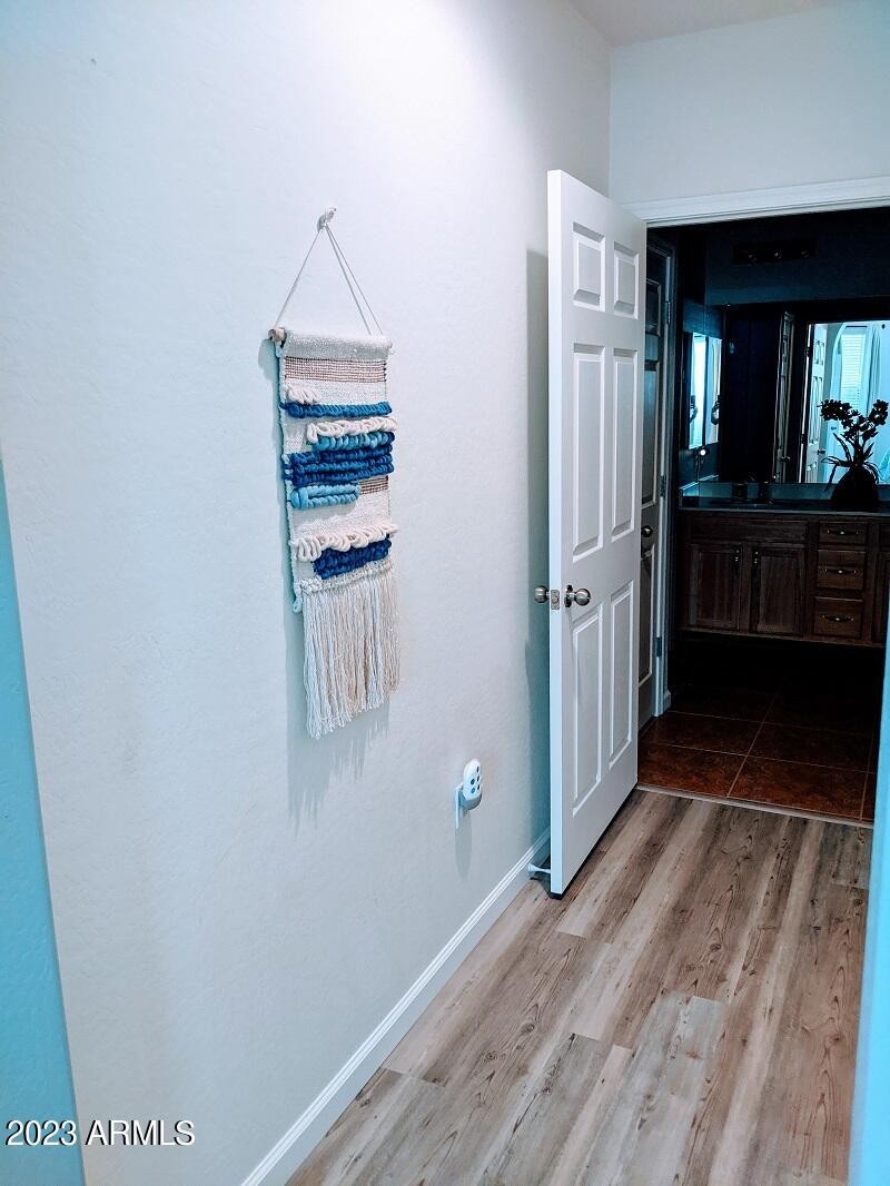 12118 Primary Hallway