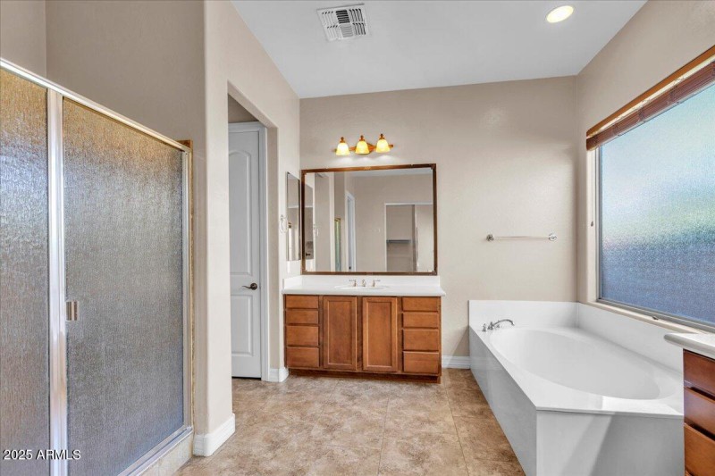 28-6886_W_Mazatal_Dr12