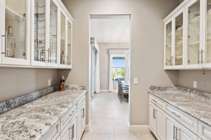 13-web-or-mls-31320-n-54th-pl