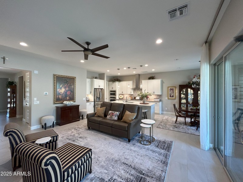 12) 57468-68266aad999e5