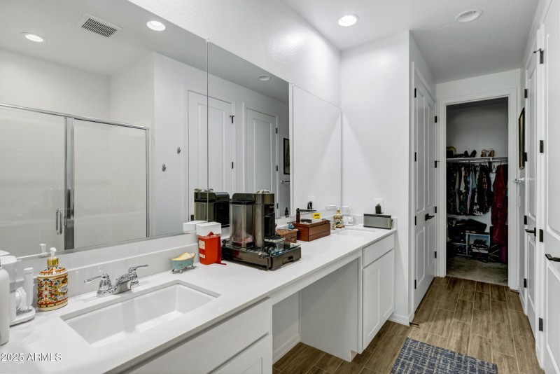 Owner's Suite Bathroom