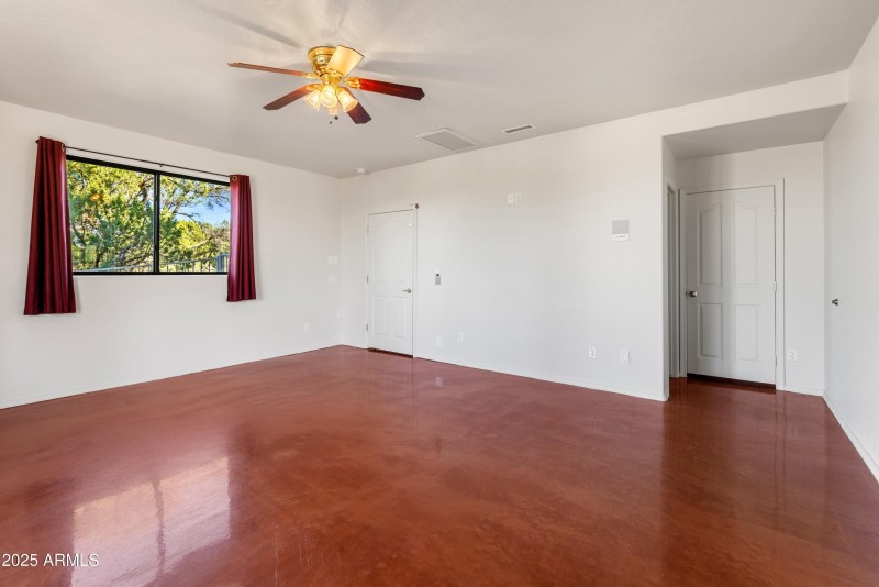 033_Downstairs Bedroom