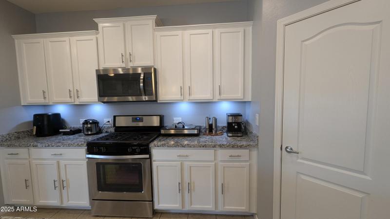 PXL_20250518_184836435.MP