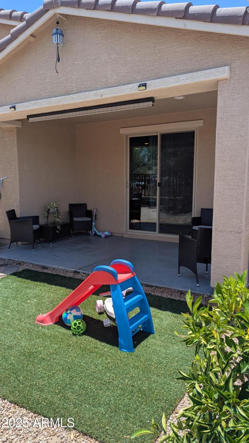 PXL_20250518_195336387.MP