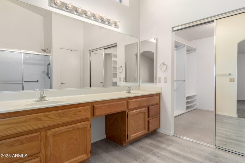 11 - Primary Bathroom