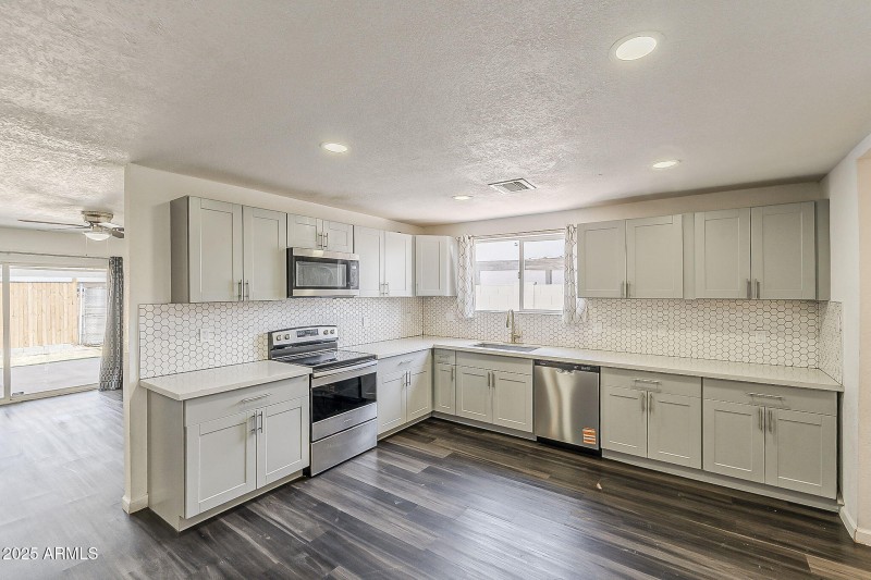 11-web-or-mls-46th-11