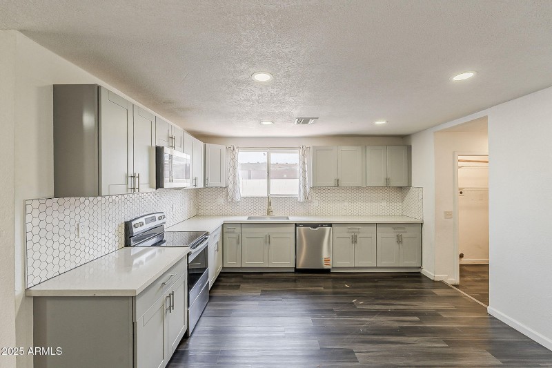 12-web-or-mls-46th-12