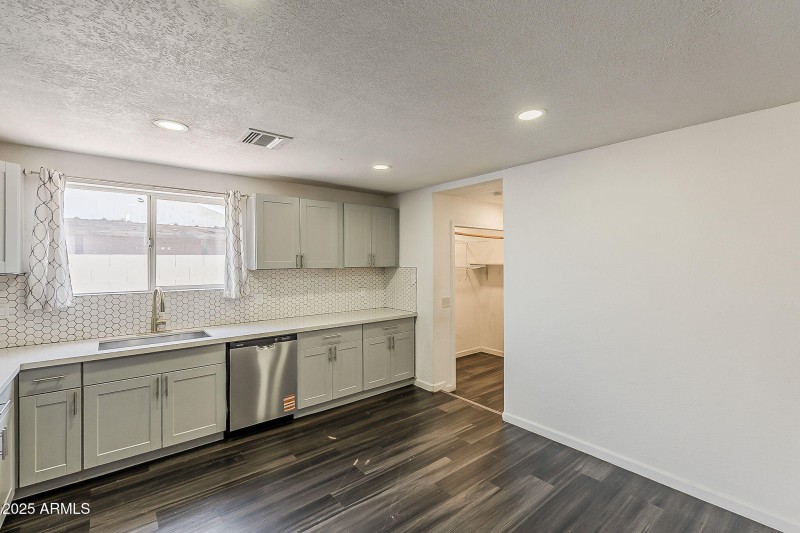 13-web-or-mls-46th-13