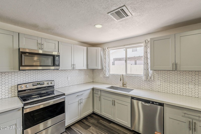 15-web-or-mls-46th-15