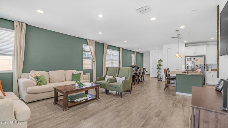 3117 E Hayfield way (9)