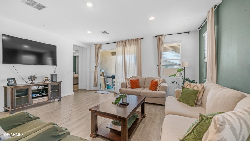 3117 E Hayfield way (10)