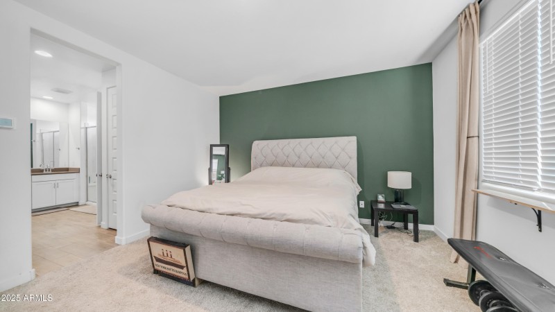 3117 E Hayfield way (13)