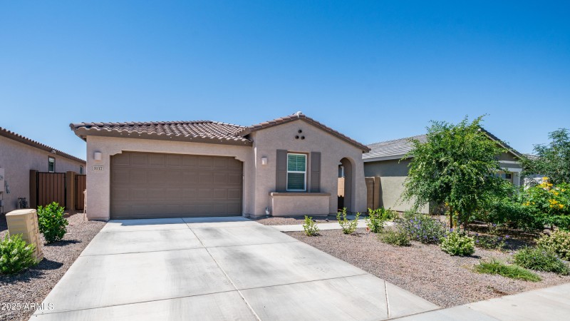 3117 E Hayfield way Exterior Photos-2