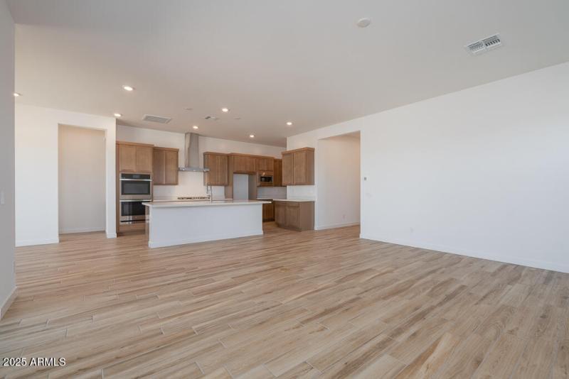 Tri Pointe Homes - Soleo 323 - Great Roo