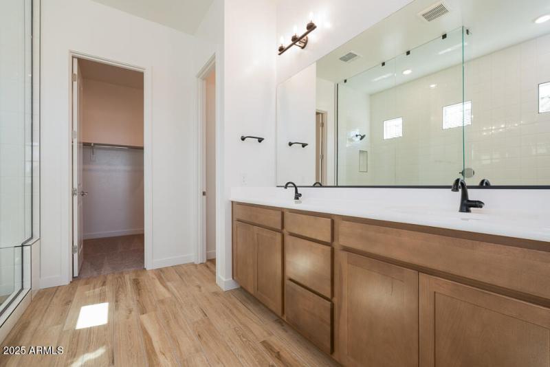 Tri Pointe Homes - Soleo 323 - Primary B