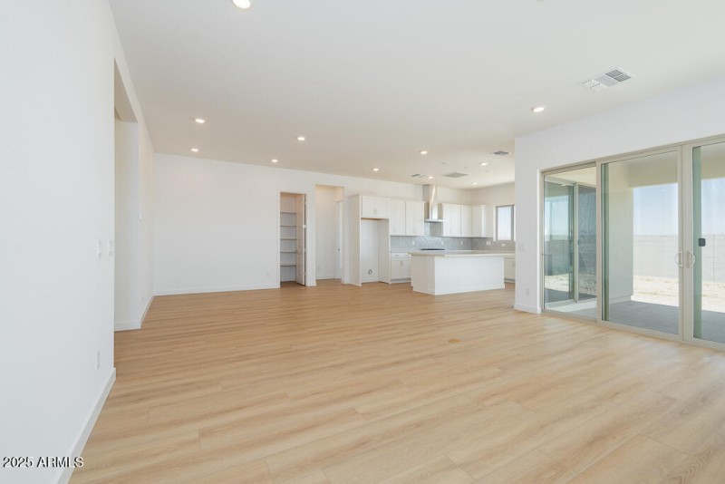 Tri Pointe Homes - Soleo 324 - Dining an