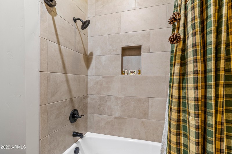 4445 W Arabian Trl-36