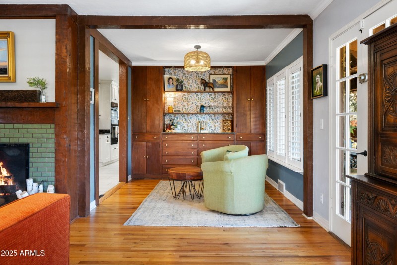 Parlor or Formal Dining Room