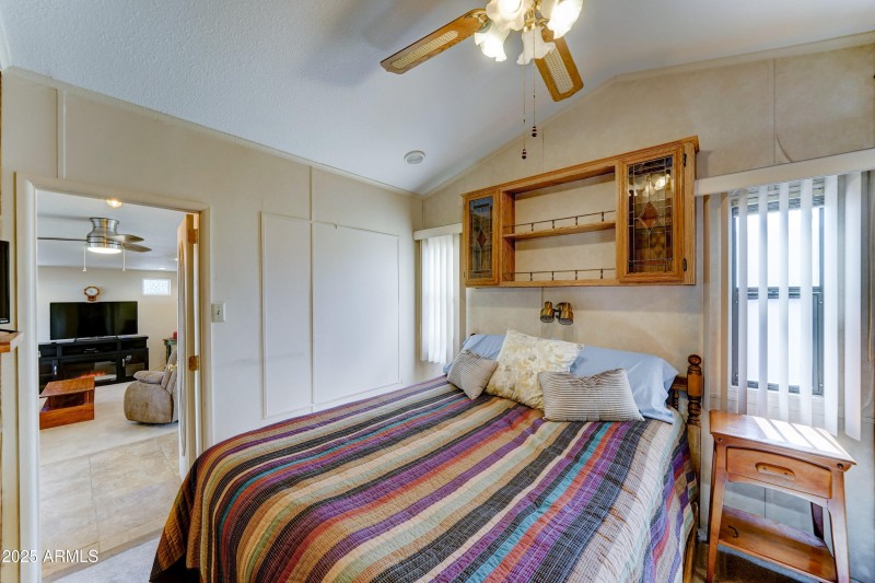 Bedroom entry to AZ room