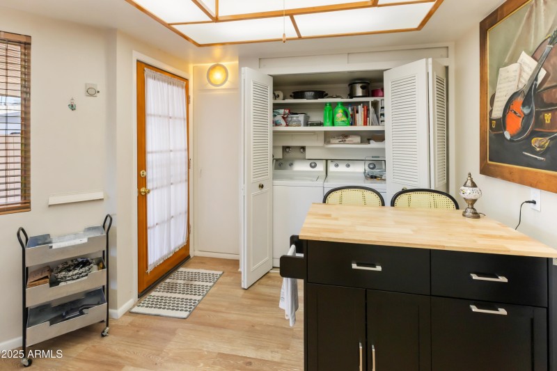 13807 N Garden Court Dr-7