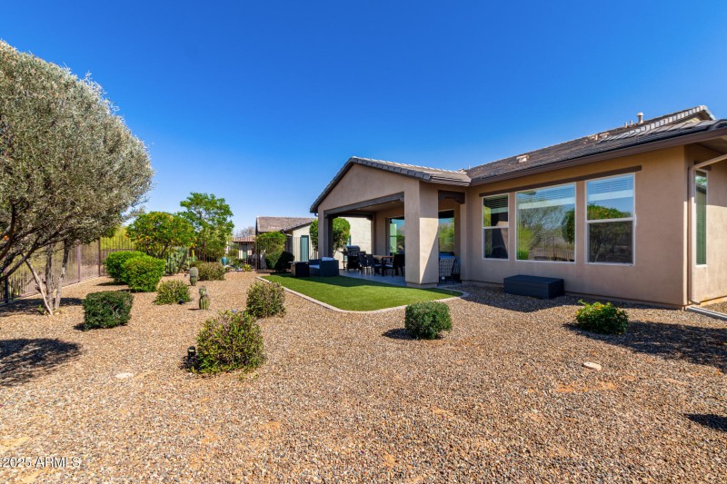 18076 E Vista Desierto