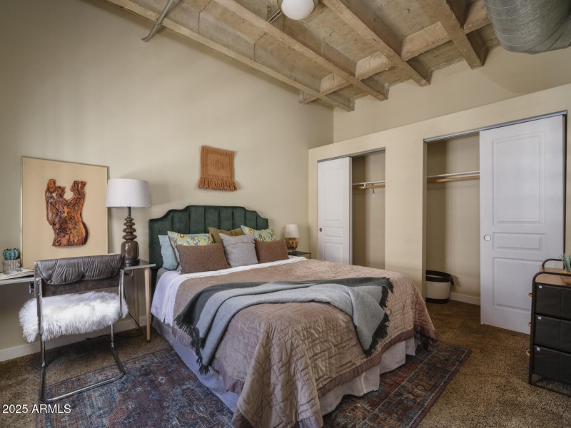 2nd Bedroom / Office