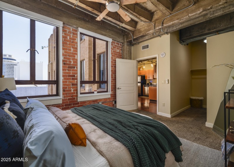 Primary Bedroom w/ Walk-in Closet