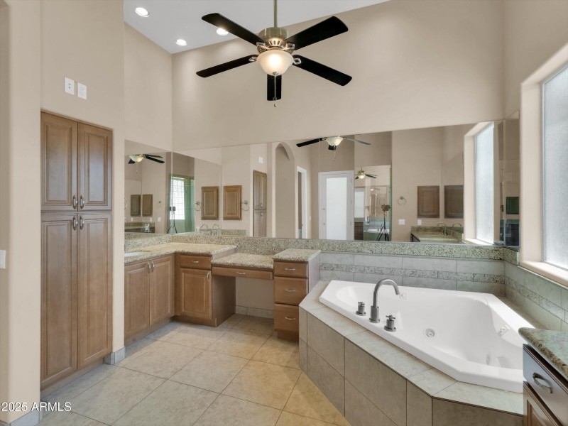 44-8031 W Morten Avenue-44