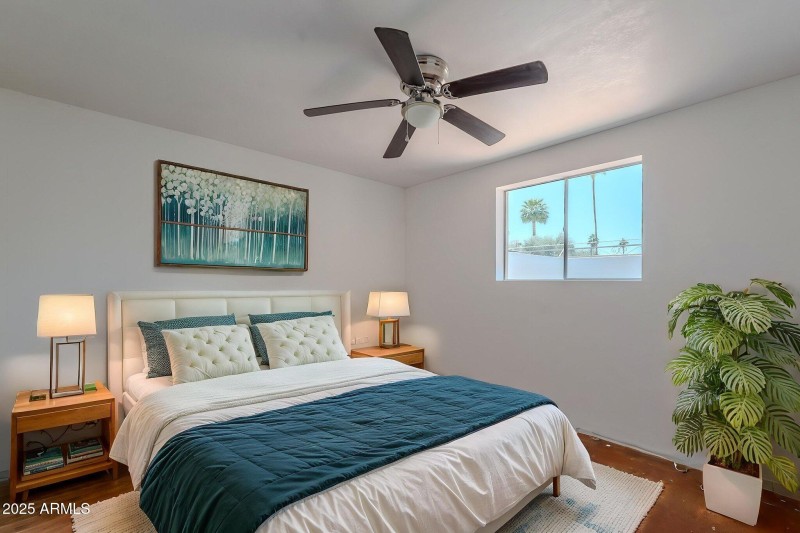 26-web-or-mls-Hobson Plaza-18 virtually